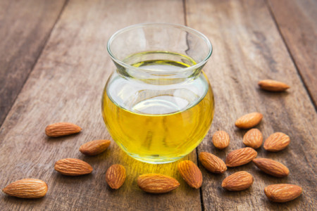 aceite de almendras para la piel